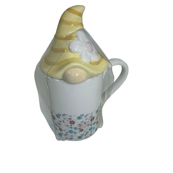 Carrot Patch Cottage Ceramic Floral Mug with Gnome Lid- New - Picture 9 of 16